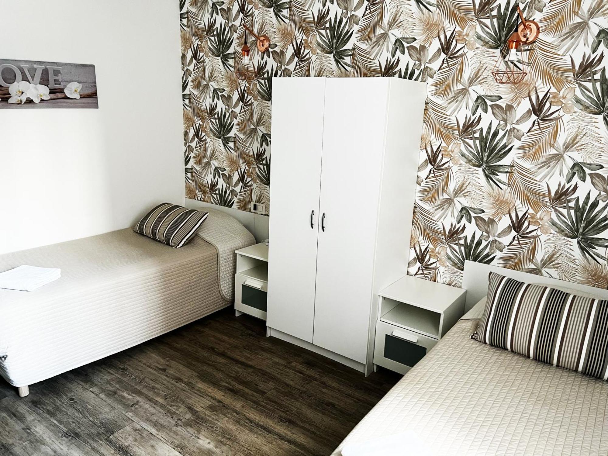 Hotel Abelia Монпелие Екстериор снимка